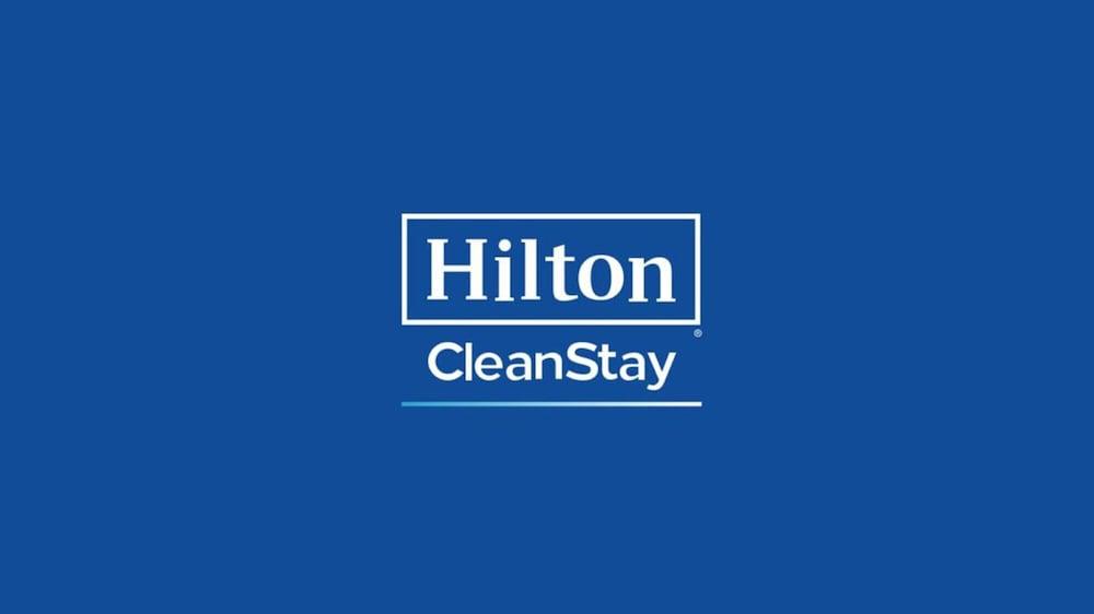 Hampton Inn & Suites Teaneck/Glenpointe Buitenkant foto