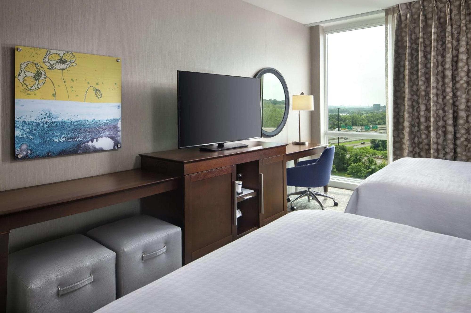 Hampton Inn & Suites Teaneck/Glenpointe Buitenkant foto