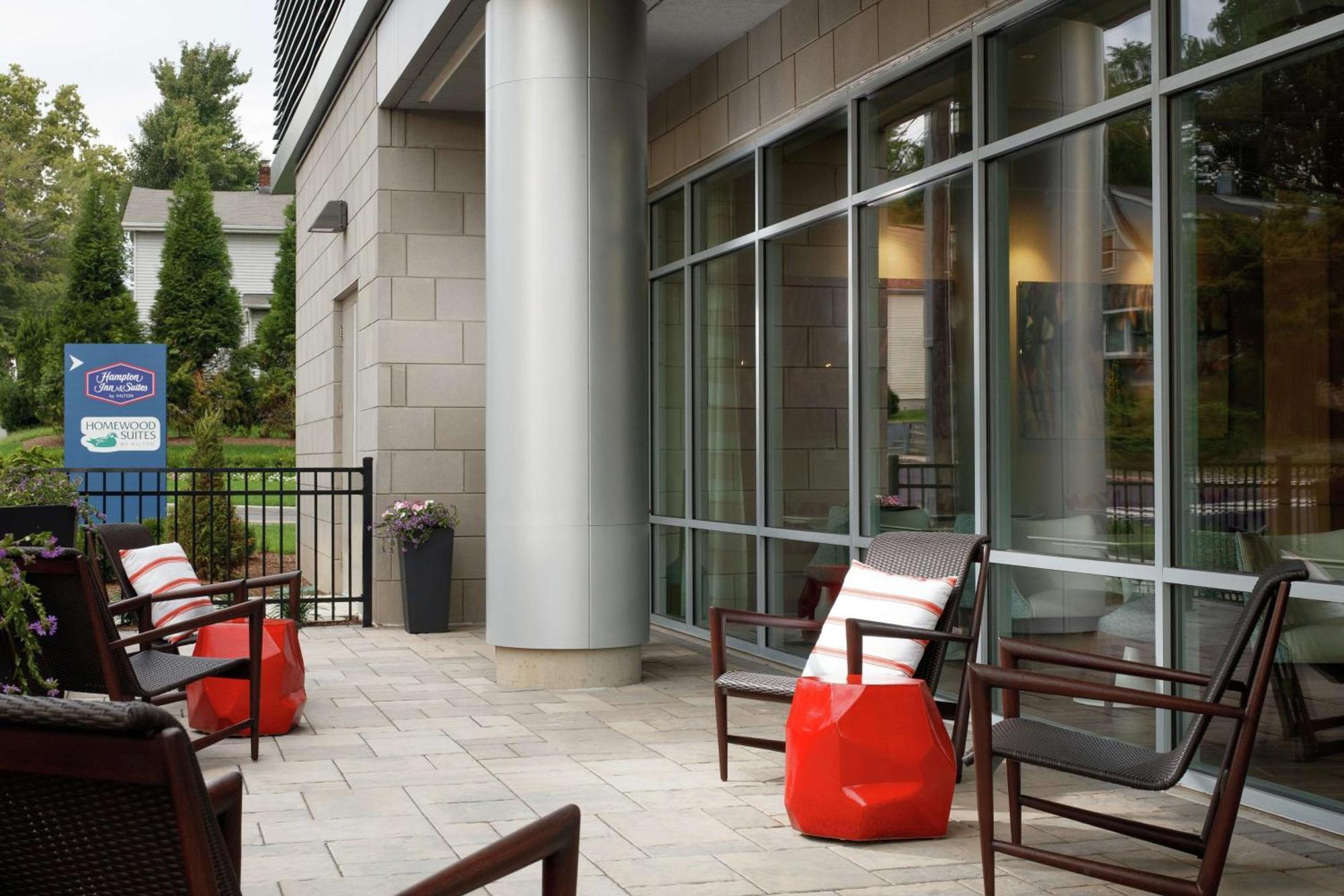 Hampton Inn & Suites Teaneck/Glenpointe Buitenkant foto